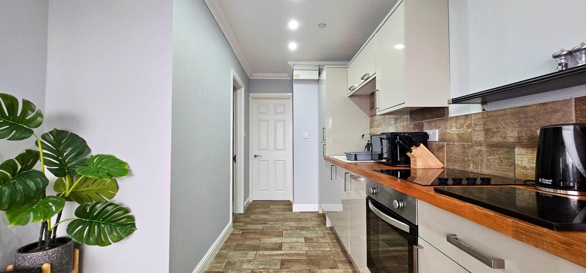 Victoria House By Switchback Stays Cardiff Extérieur photo