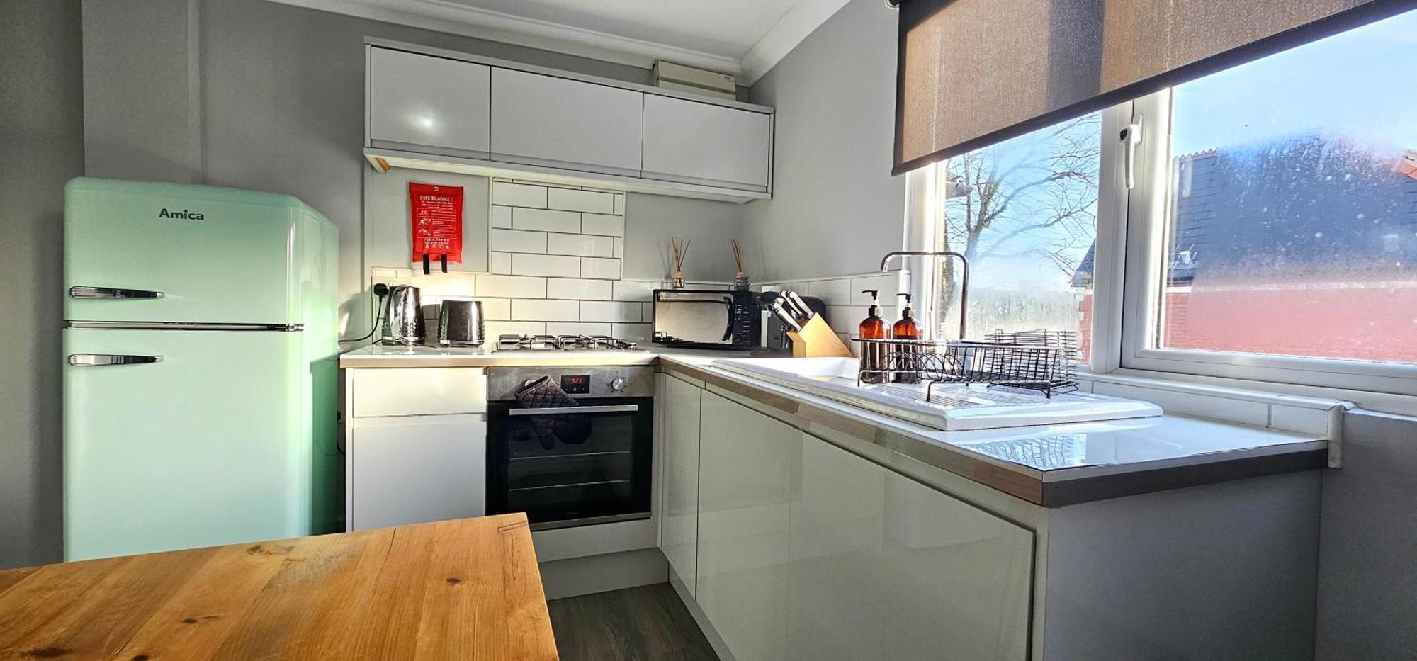 Victoria House By Switchback Stays Cardiff Extérieur photo